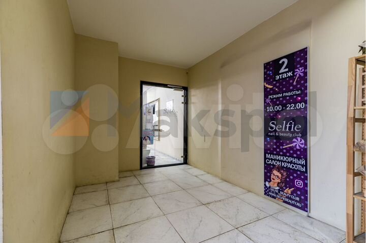 Сдам торговое помещение, 198.3 м²