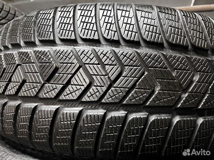 Pirelli Scorpion Winter 255/50 R20
