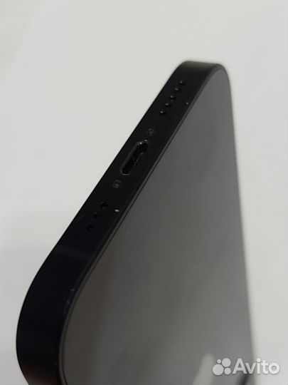 iPhone 12, 64 ГБ