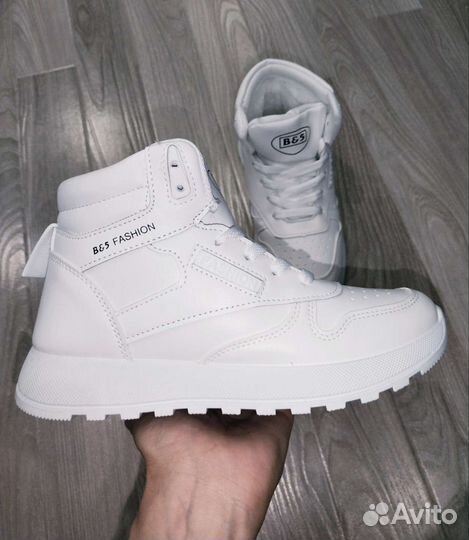 Кроссовки Nike