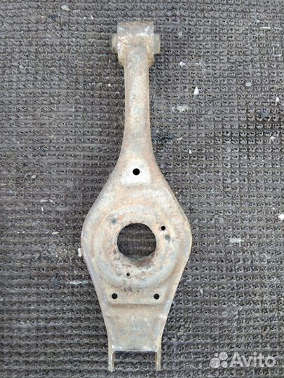 Рычаг задний поперечный Хендай Элантра 4