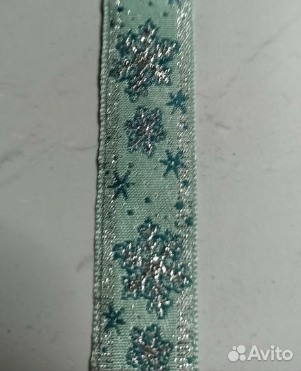 Тесьма жаккардовая снежинки