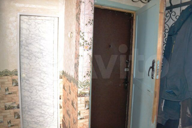 3-к. квартира, 50 м², 1/2 эт.