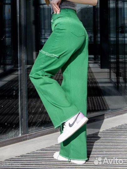 Джинсы женские широкие 42-44