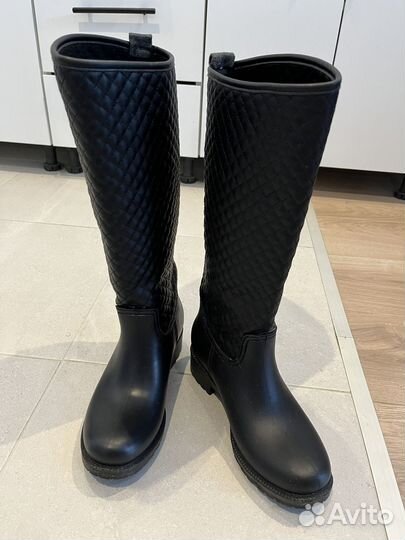 Резиновые сапоги женские