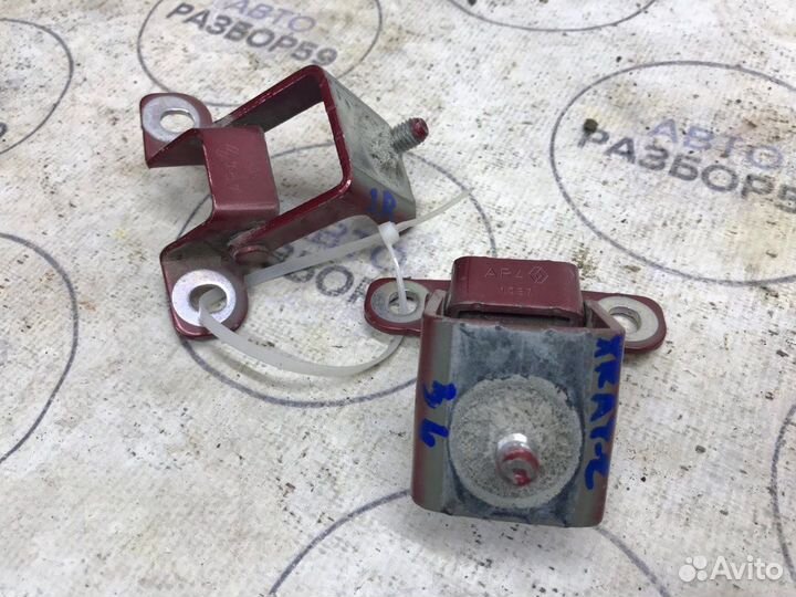 Петли двери багажника LADA xray