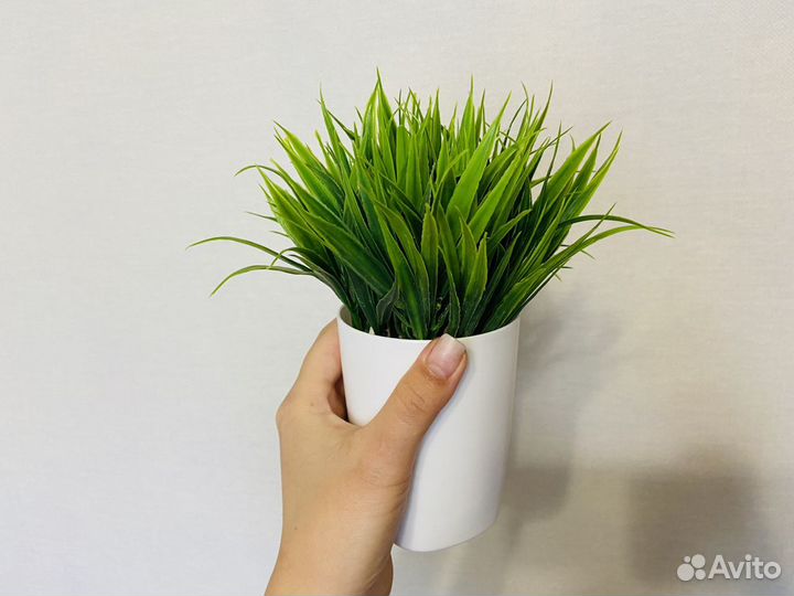 Искусственная трава в горшке Осока, цветы