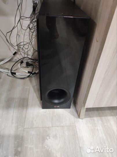 Домашний кинотеатр LG с караоке