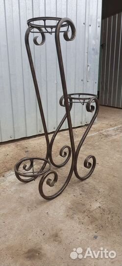 Подставка для цветов напольная