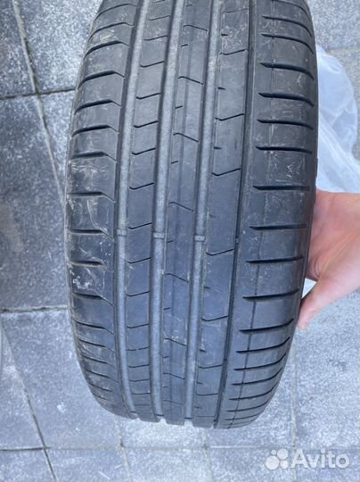 Pirelli P Zero 245/40 R19 98Y