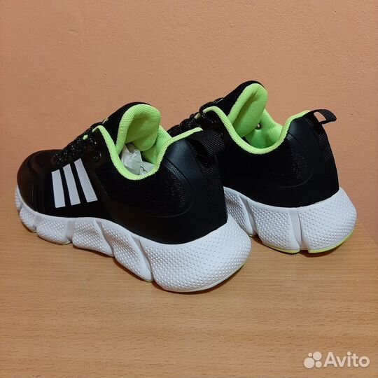 Кроссовки мужские adidas 39/40/41/42/43/44/45