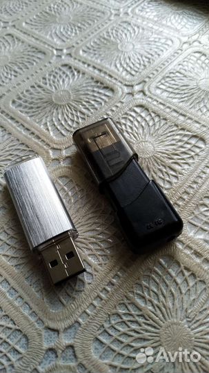 Флешка на 16 GB, USB