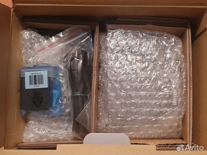 Canon EOS 2000D Kit EF-S 18-55 IS II Новый