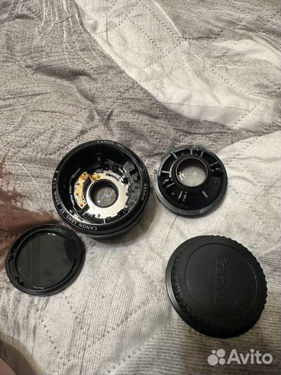 Объектив canon 50mm 1 8