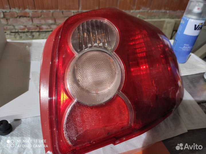 Фонари задние Toyota Auris