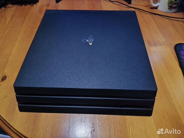 Sony playstation 4 pro 1tb