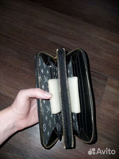 Партмоне Louis Vuitton