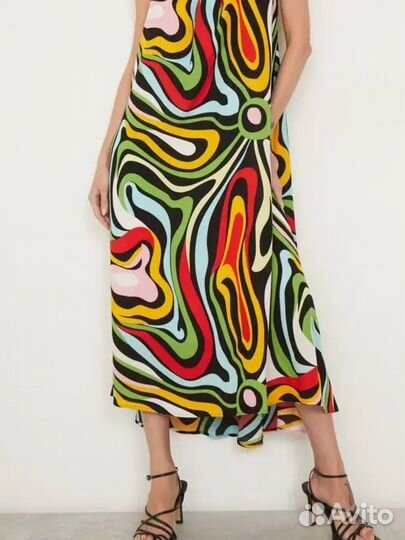 Платье женское