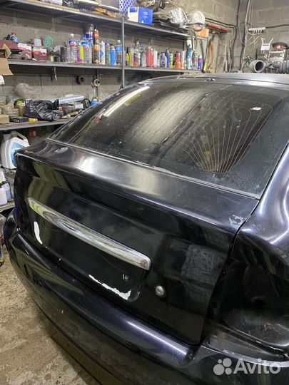 Крышка багажника лада приора