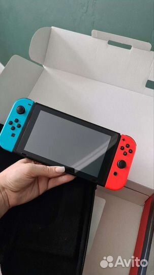 Игровая приставка nintendo switch