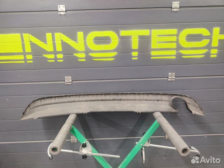 Накладка заднего бампера Audi A4 B9 8w0807521m