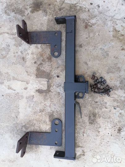 Фаркоп. Сузуки Гранд Витара 3-х дверный