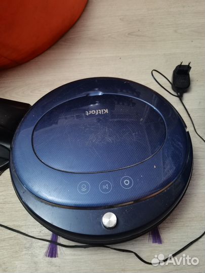 Робот-пылесос Kitfort