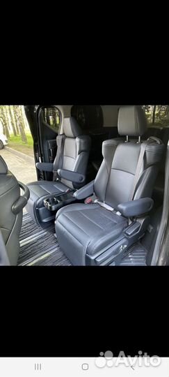 Трансфер для своих