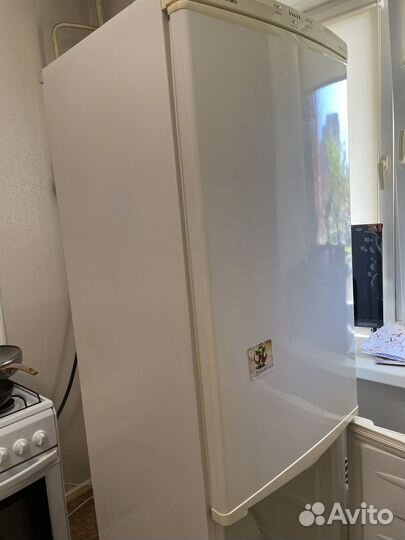 Холодильник на запчасти