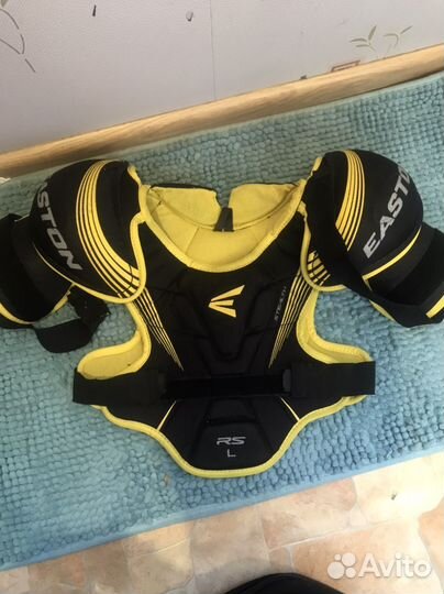 Нагрудник детский Easton