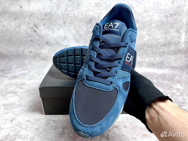 Кроссовки Armani