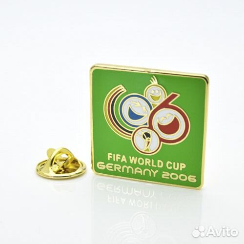 Футбольный значок чемпионат мира по футболу