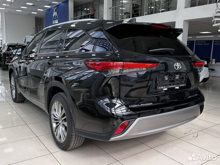 Toyota Highlander 2.0 AT, 2024