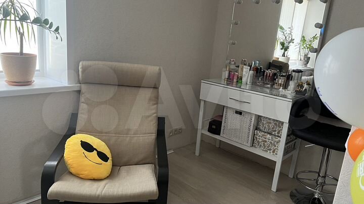 2-к. квартира, 65 м², 2/6 эт.