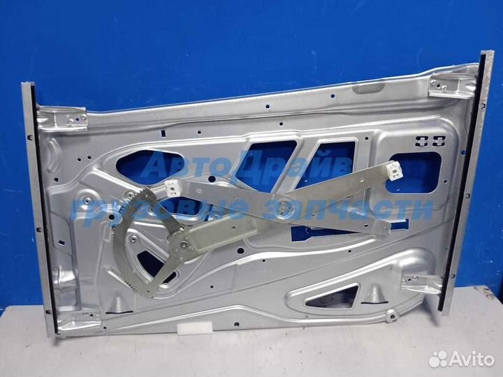 Внутренняя панель двери Мерседес Актрос Аксор