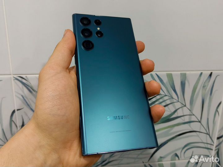 Samsung Galaxy S22 Ultra, 12/256 ГБ