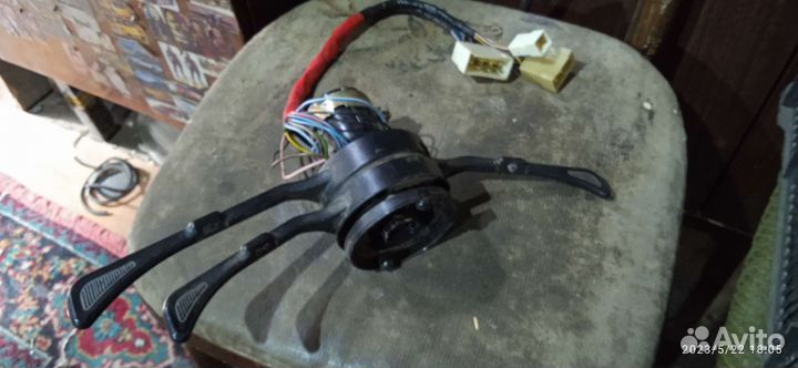 Под рулевой переключатель ваз
