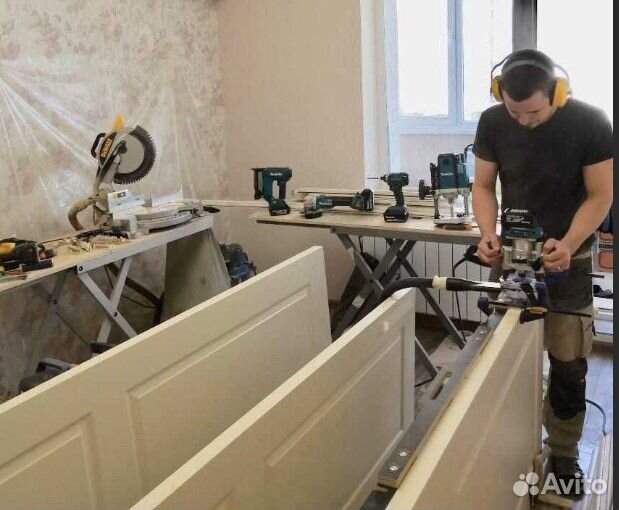 Установщик межкомнатных дверей