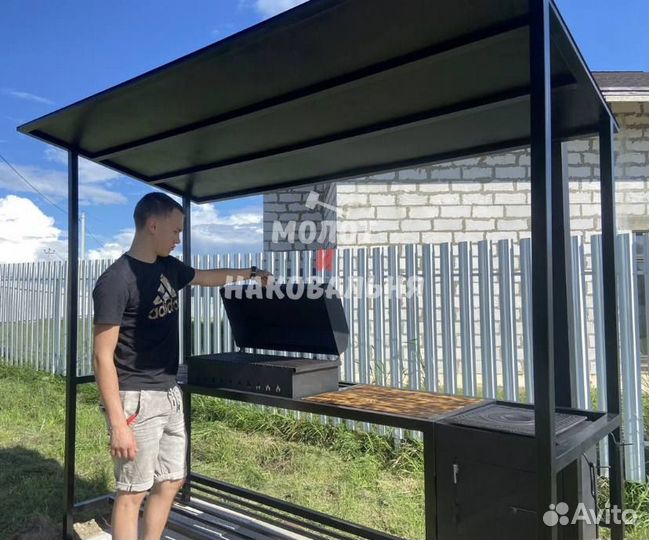 Беседка с мангалом