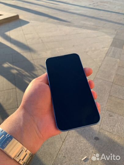 iPhone 13, 256 ГБ
