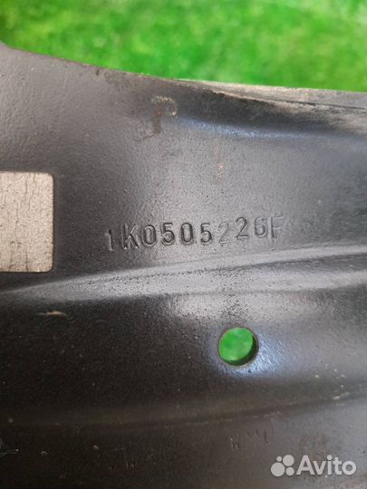 Рычаг подвески задний правый Volkswagen Golf 5 BLF