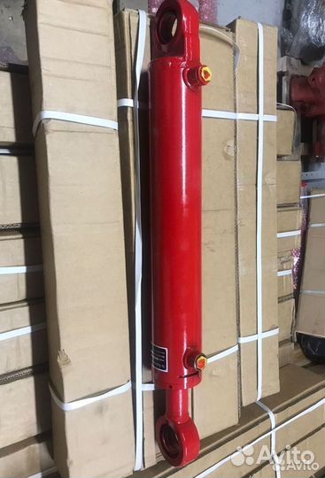 Гидроцилиндр ковша погрузчика кун 0.8 пку мтз, ютз