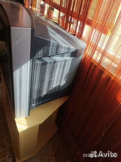 Телевизор JVC