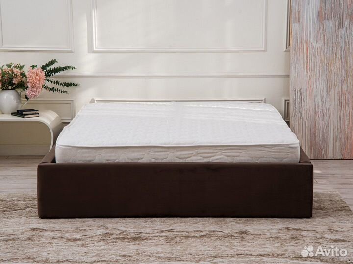 Kровать двуспальная king size