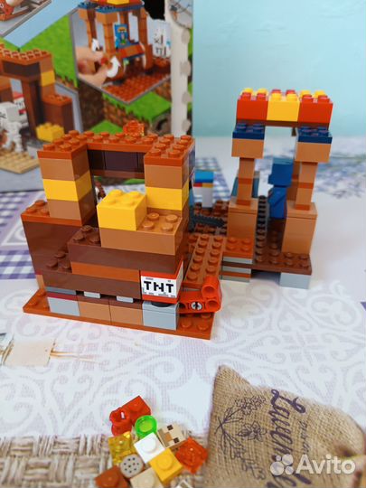 Lego minecraft 21167 (Торговый пост)