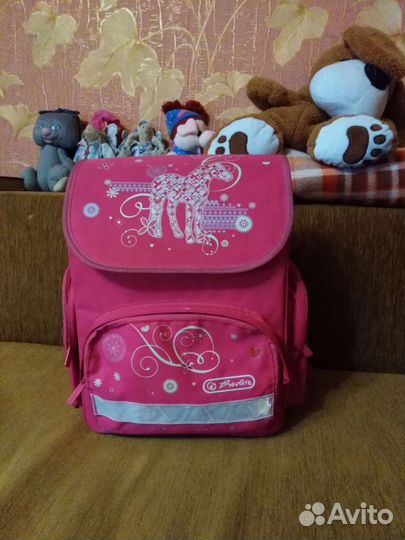 Рюкзак школьный