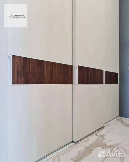 Шкаф распашной с фрезеровкой