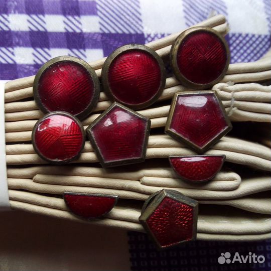 Значки и знаки