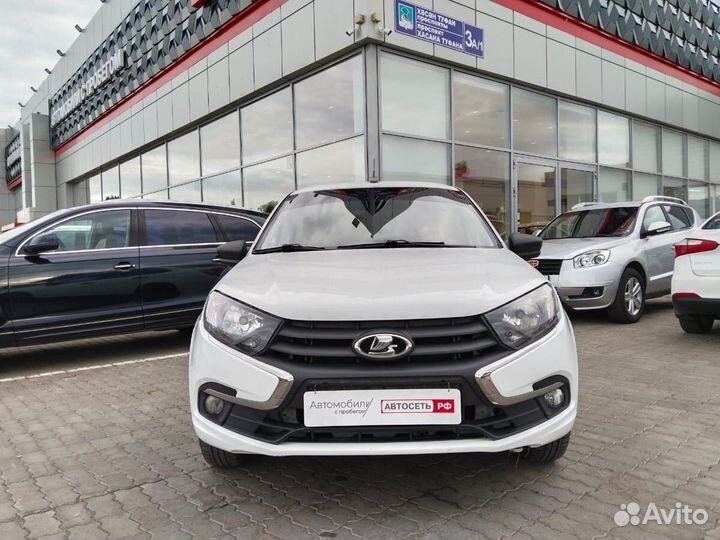 LADA Granta 1.6 МТ, 2020, 38 300 км
