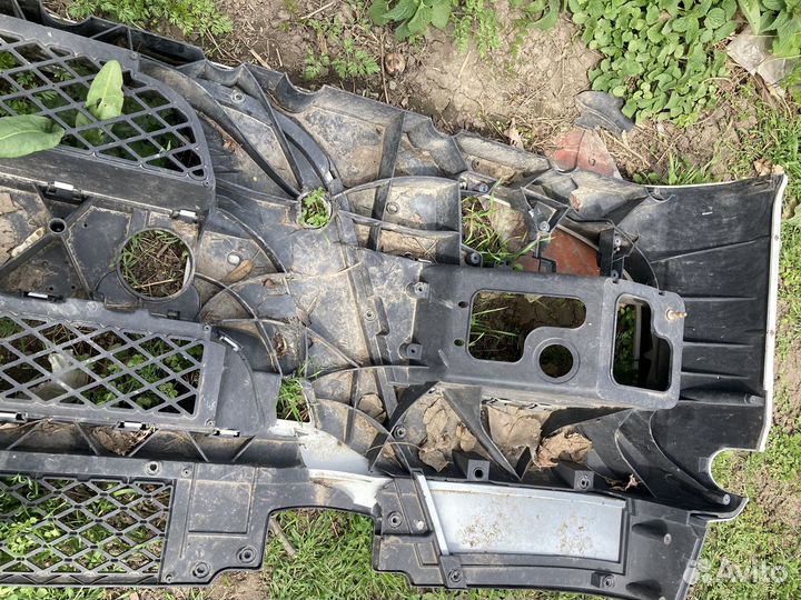 Бампер на ивеко стралис